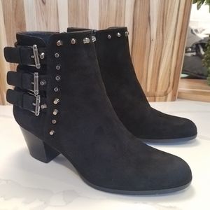 Stuart Weitzman Black Suede Studded Ankle Boots Size 6.